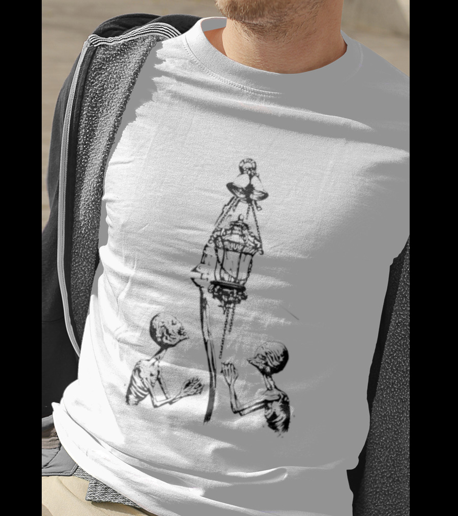 Elden Ring Lanternbearer Prisoner Soul Shrine Dark Fantasy Nightmarish Scene T-Shirt