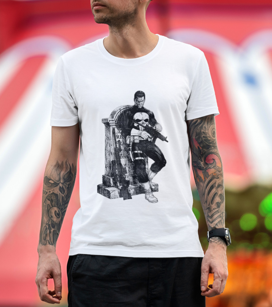 Frank Castle Gravestone Rest Of Loved Ones Marvel Comics The Punisher T-Shirt