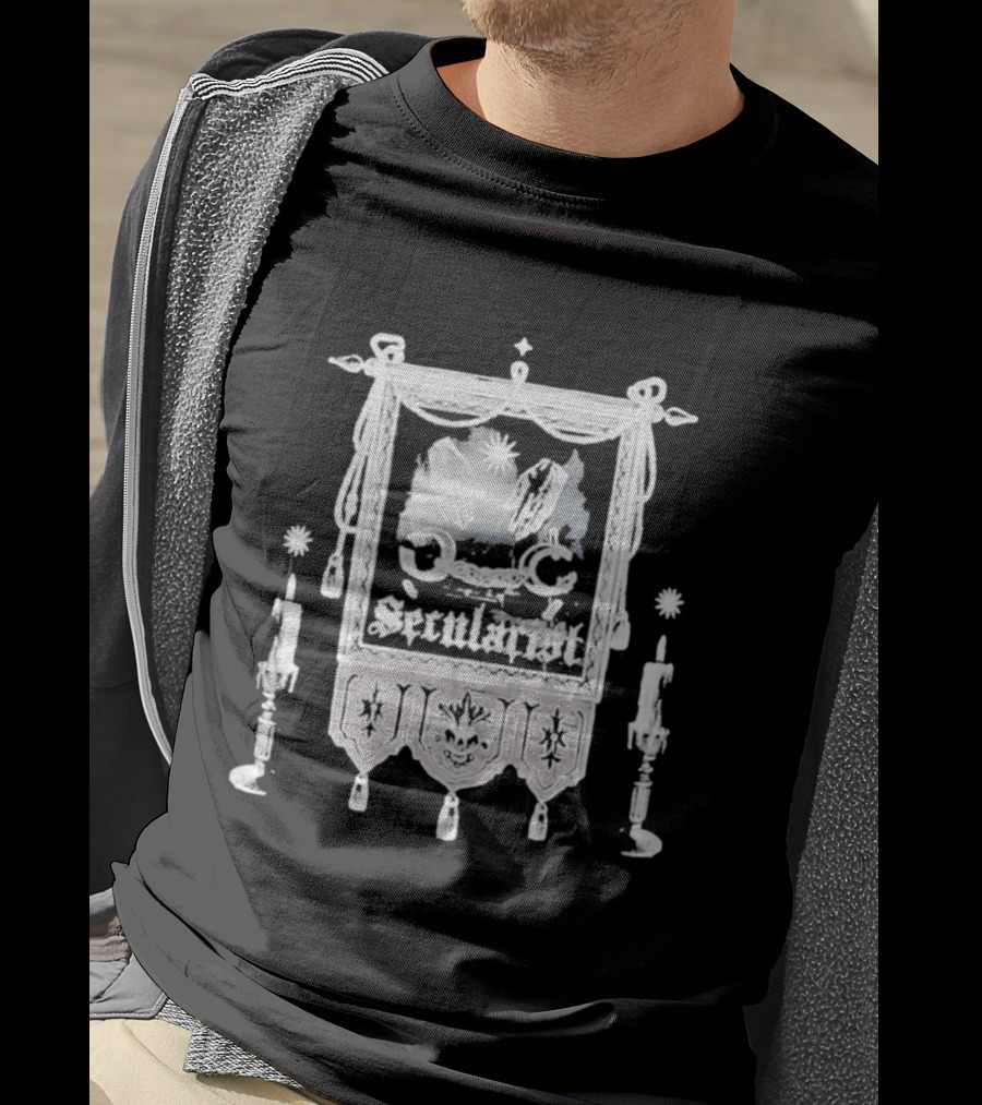 Secularist Symbolism With Chains And Wings On Tapestry T-Shirt