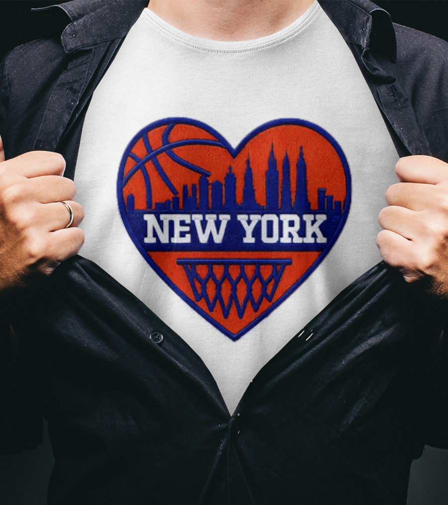 New York Knicks Heart Skyline Basketball Hoop T-Shirt
