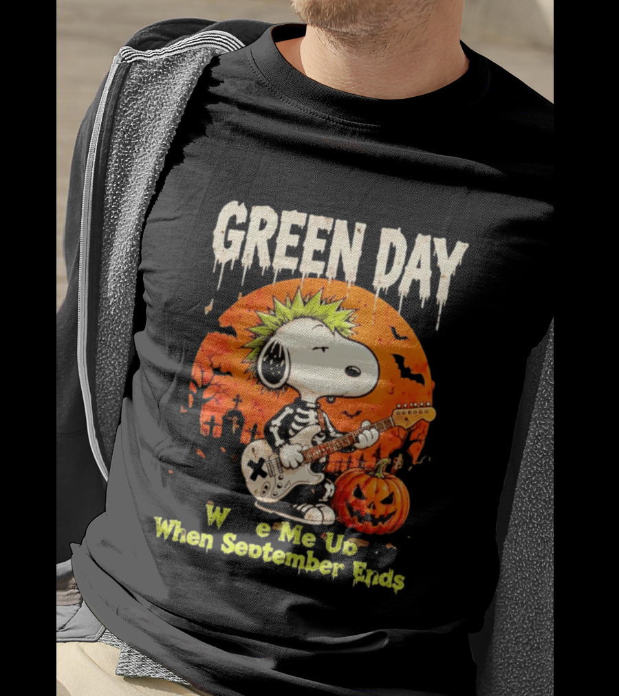 Green Day Snoopy Skeleton Guitar Wake Me Up When September Ends Halloween Pumpkin T-Shirt
