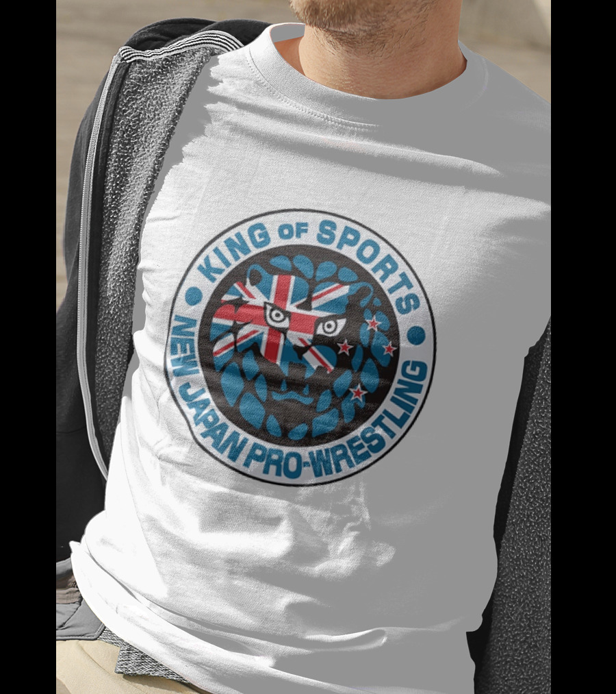 New Japan Pro Wrestling King Of Sports Lion Mark Icon With Union Jack And Stars T-Shirt