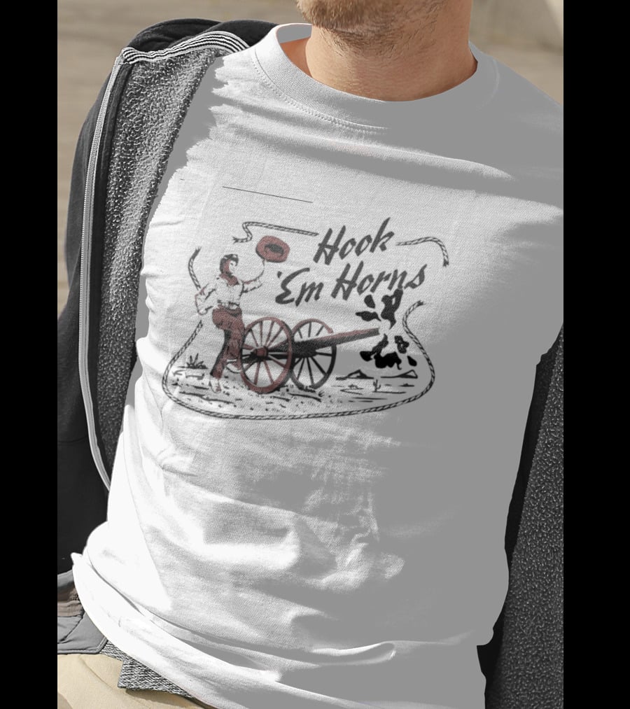Hook 'Em Horns Texas Longhorns Cowboy And Cannon T-Shirt