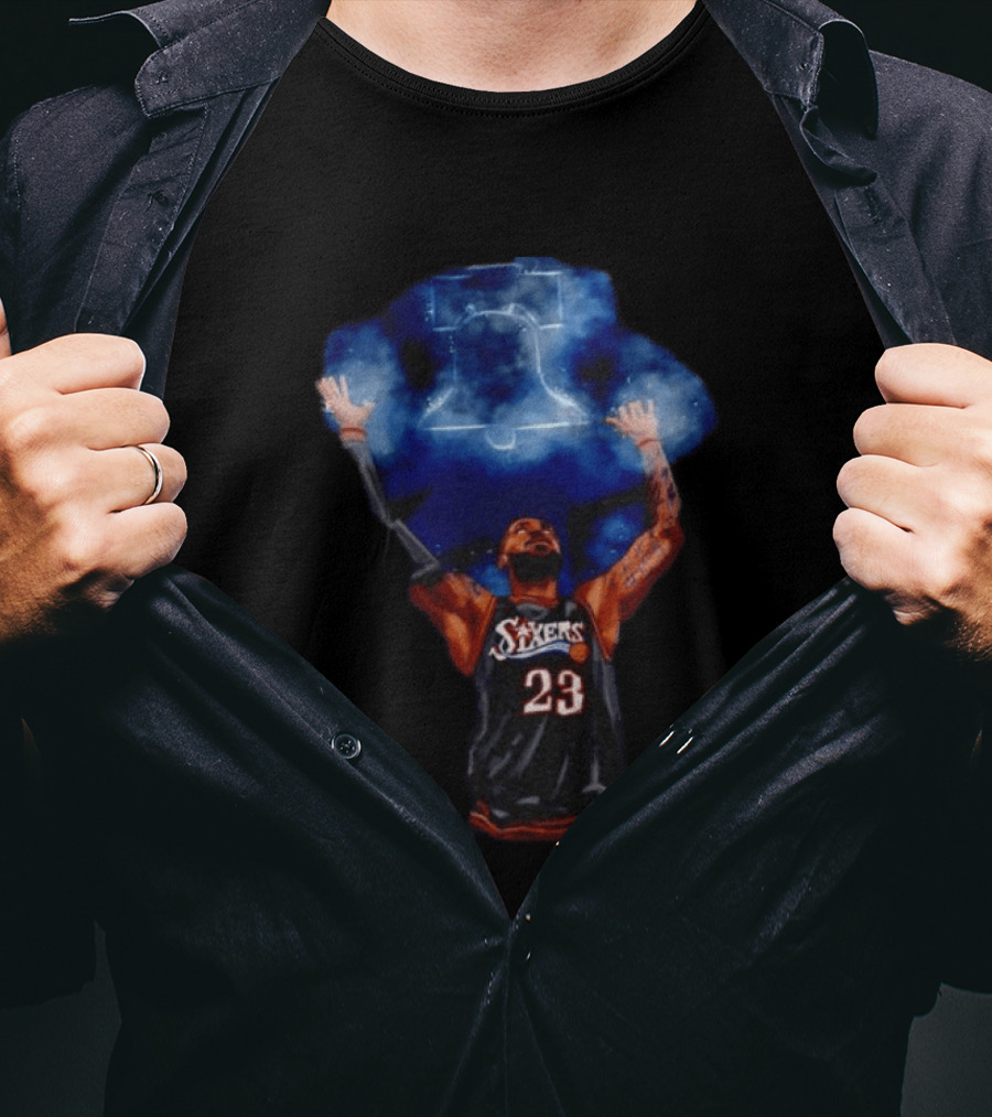 LeBron James Chalk Toss 23 Sixers Philadelphia Basketball 76ers Liberty Bell T-Shirt