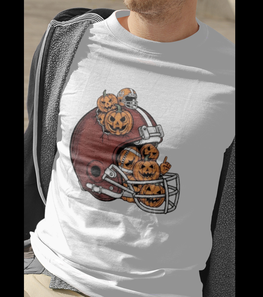 Cleveland Browns Halloween Pumpkin Football Helmet T-Shirt