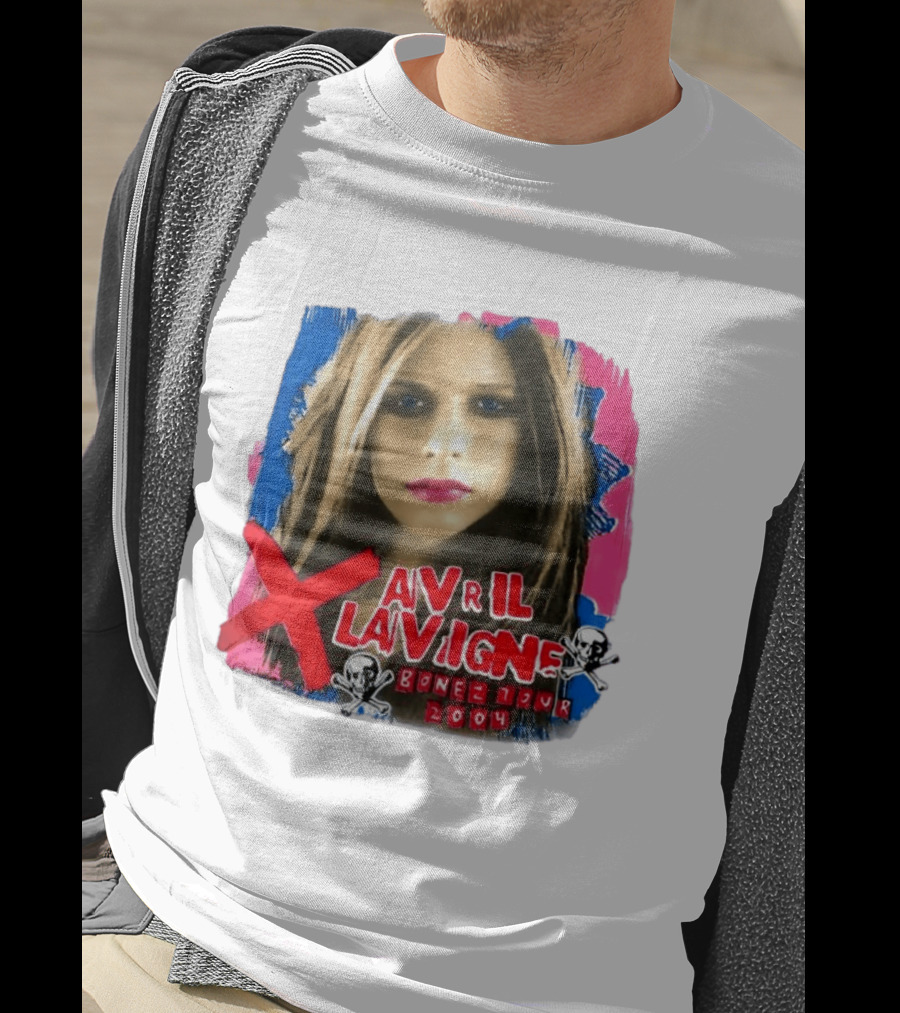 Avril Lavigne Bonez Tour 2004 Skull And Crossbones T-Shirt