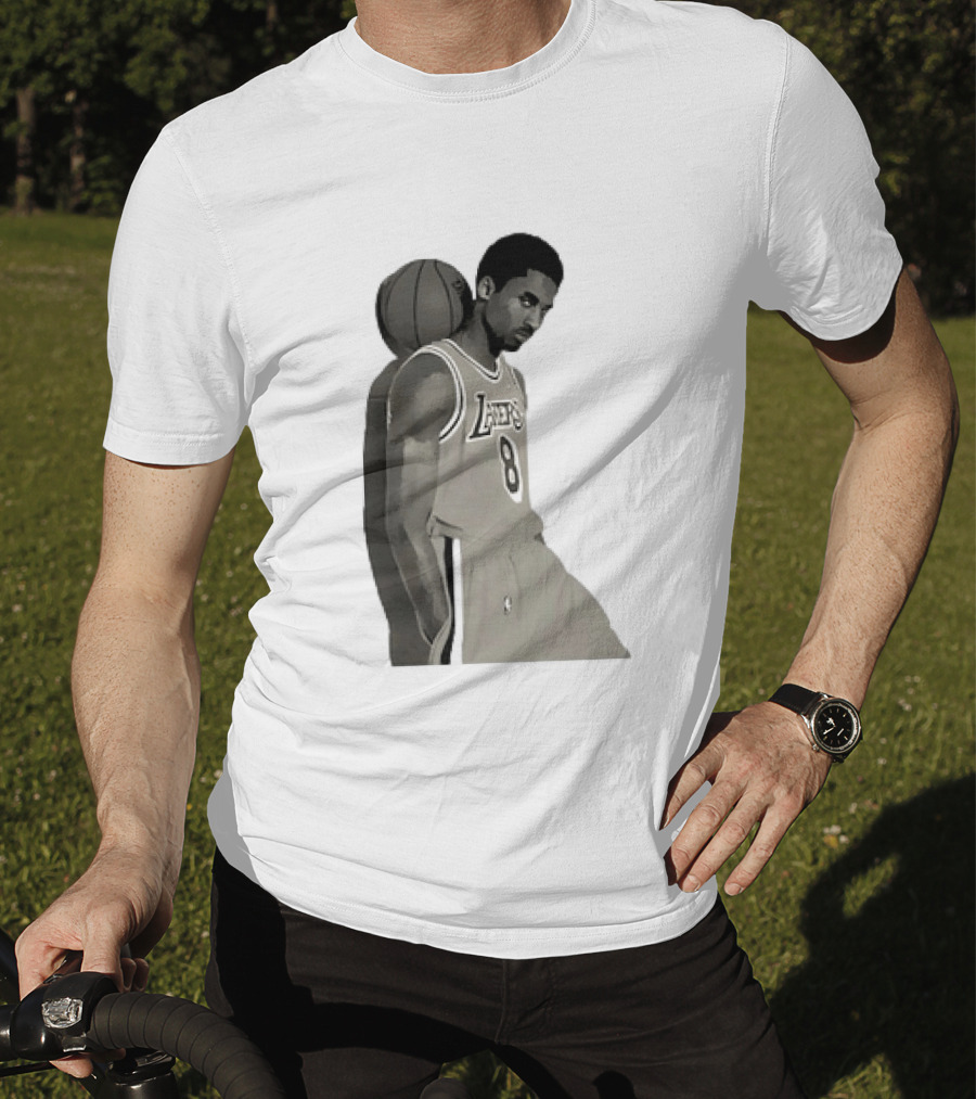Kobe Bryant LA Lakers NBA Legend Iconic Number 8 T-Shirt