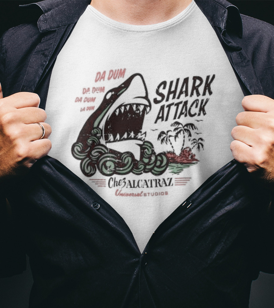 Big Wave Shark Attack Che Alcatraz Island California Adventure T-Shirt