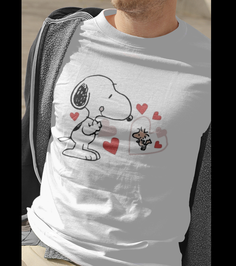 Peanuts Snoopy Woodstock Valentine Hearts Love T-Shirt