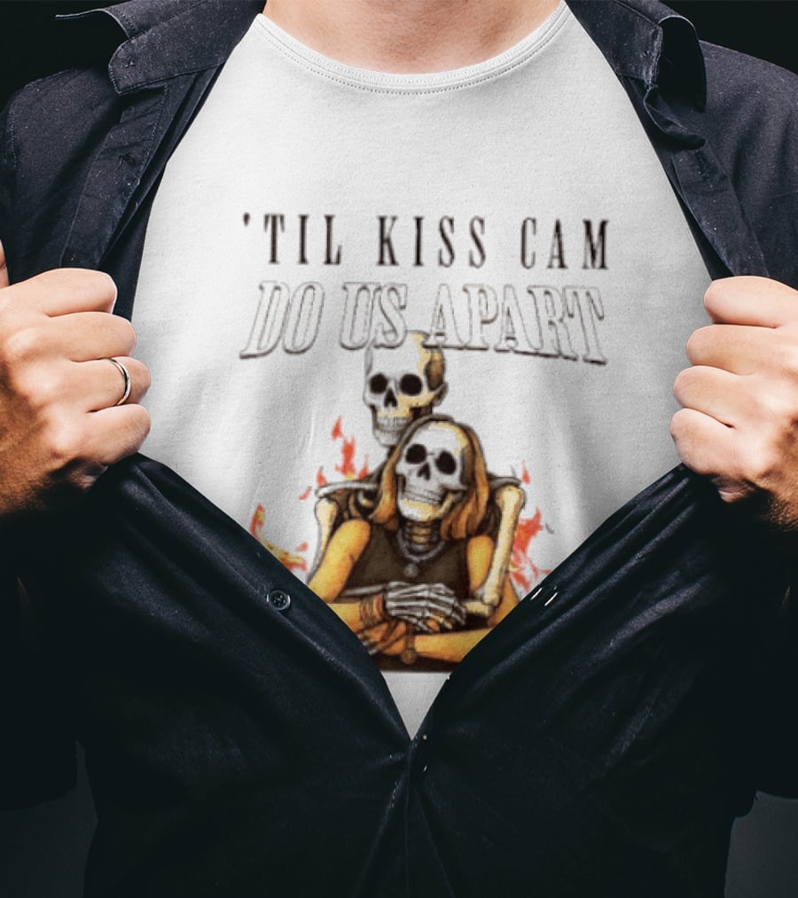 Til Kiss Cam Do Us Part Skeleton Halloween Flames T-Shirt