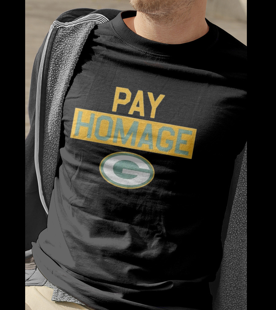 Green Bay Packers Pay Homage With Iconic G T-Shirt