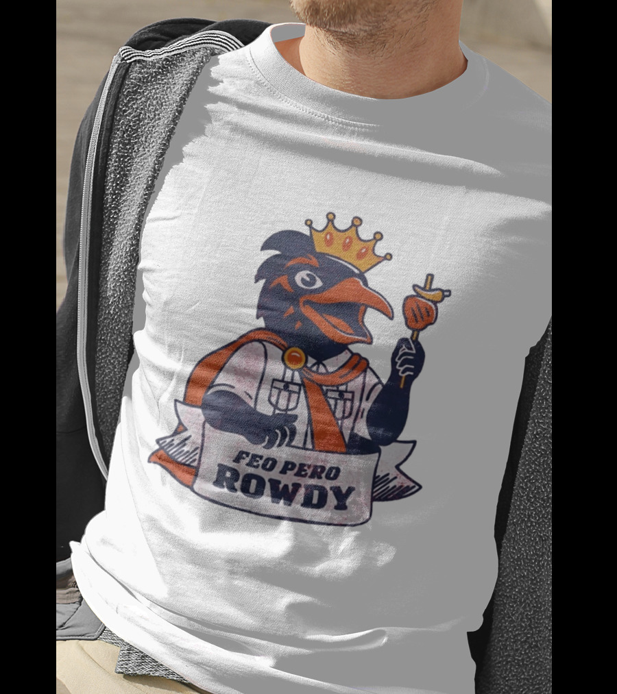 Feo Pero Rowdy Distressed Crow King Feopero With Skewer And Crown T-Shirt