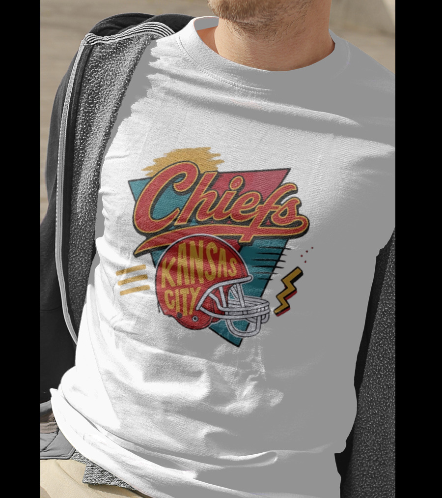 Kansas City Chiefs Helmet Retro Style Football T-Shirt