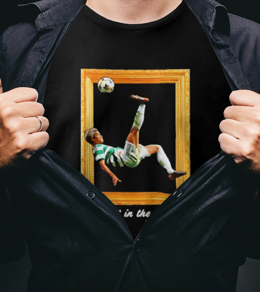 Kyogo Furuhashi Celtic FC Hang It In The Louvre Soccer Art футболка T-Shirt