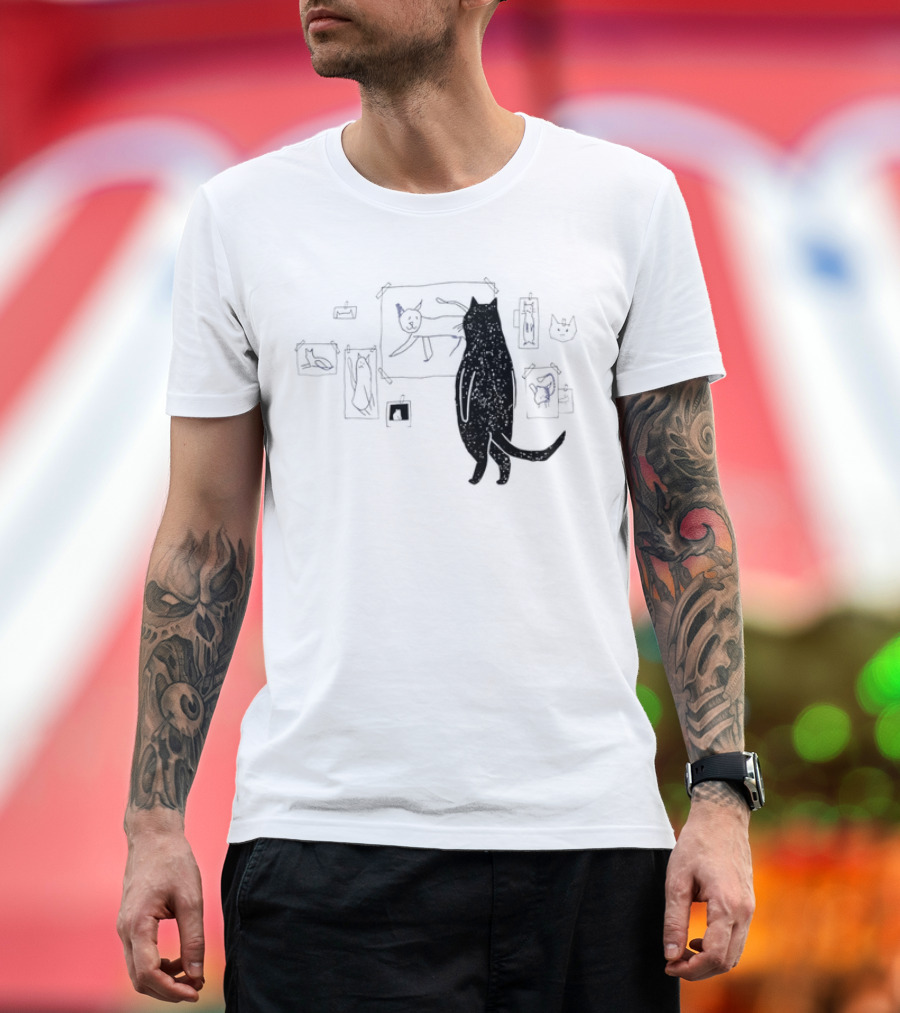 Black Cat Observing Doodle Drawings Of Cats T-Shirt