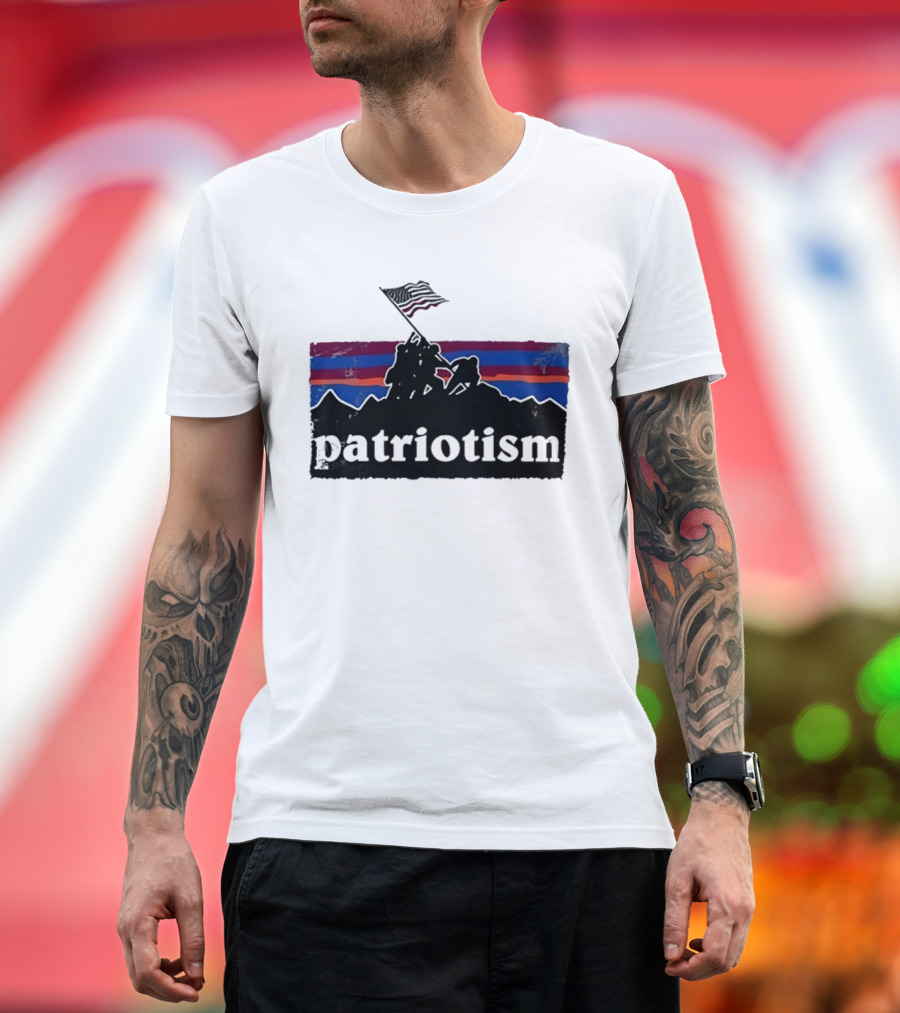 Patriotism Distressed Iwo Jima Flag Raising Retro Stripes T-Shirt