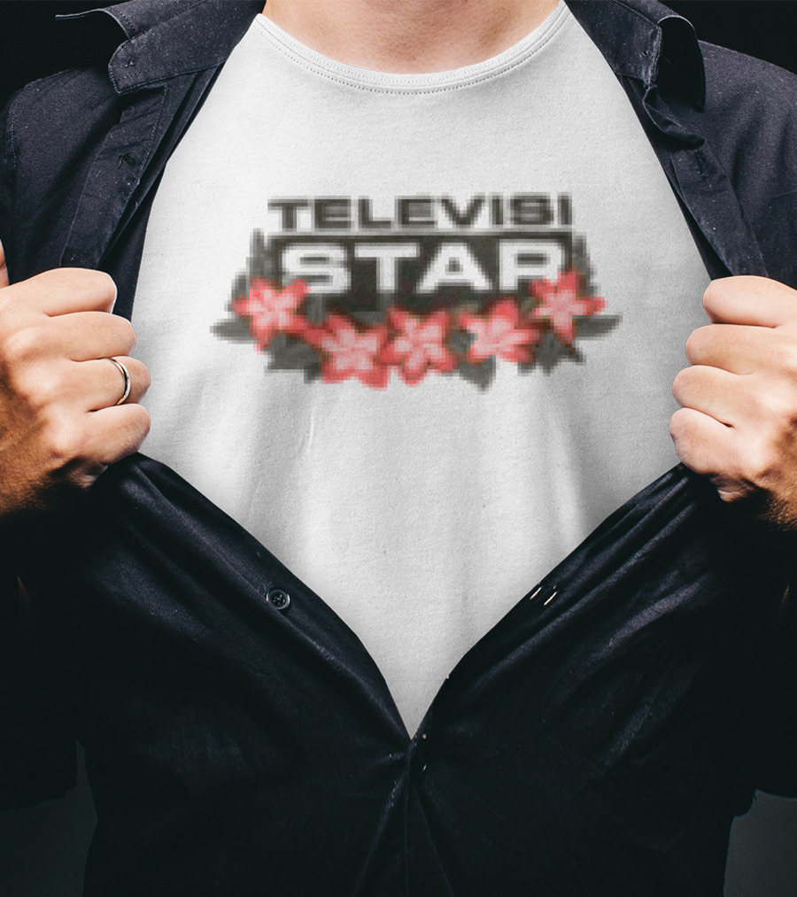 Televisi Star Island Bloom White Catalog Store T-Shirt