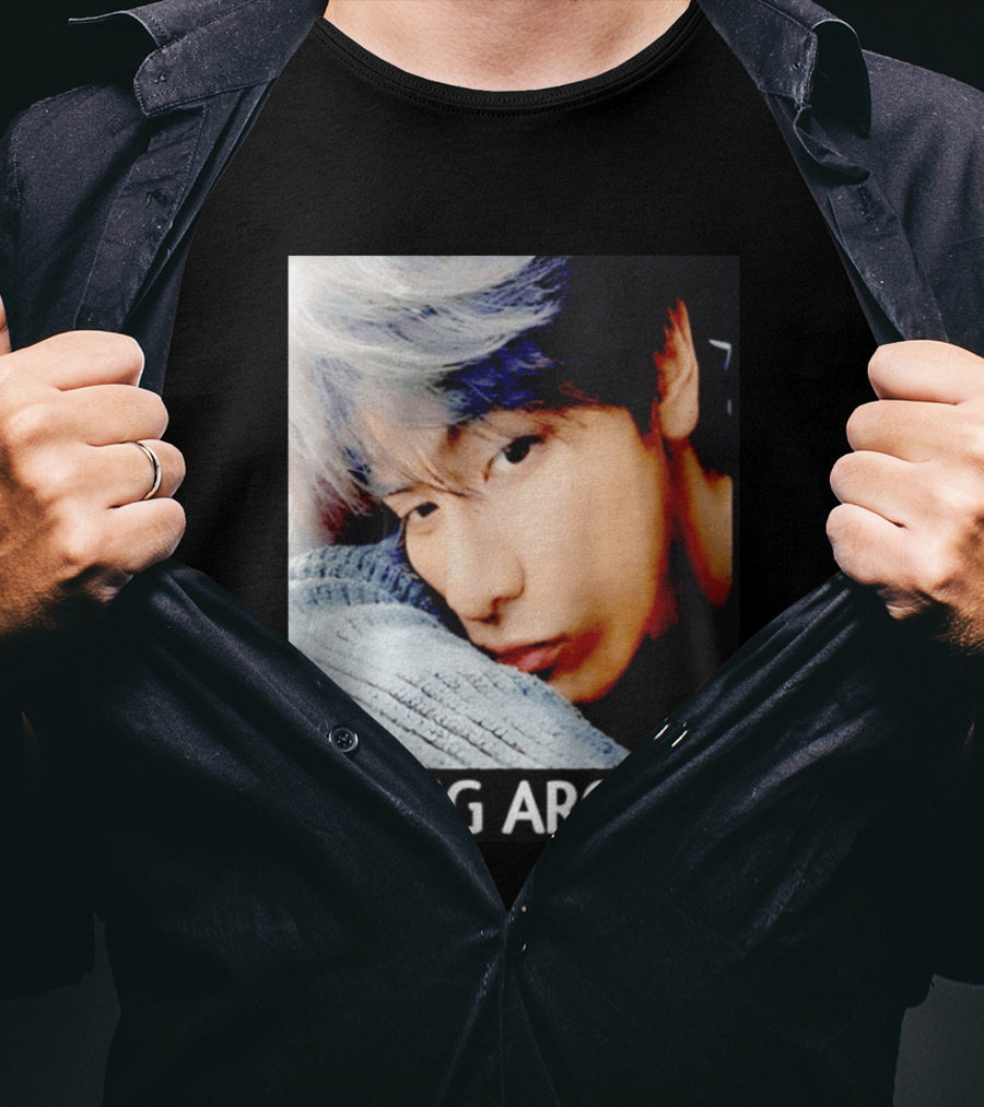 Joong Archen Thai Actor Close Up Pillow T-Shirt
