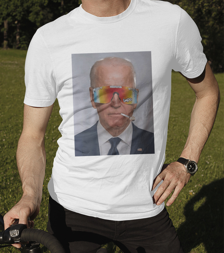 Joe Biden Pit Viper Sunglasses Smoking Pipe President T-Shirt