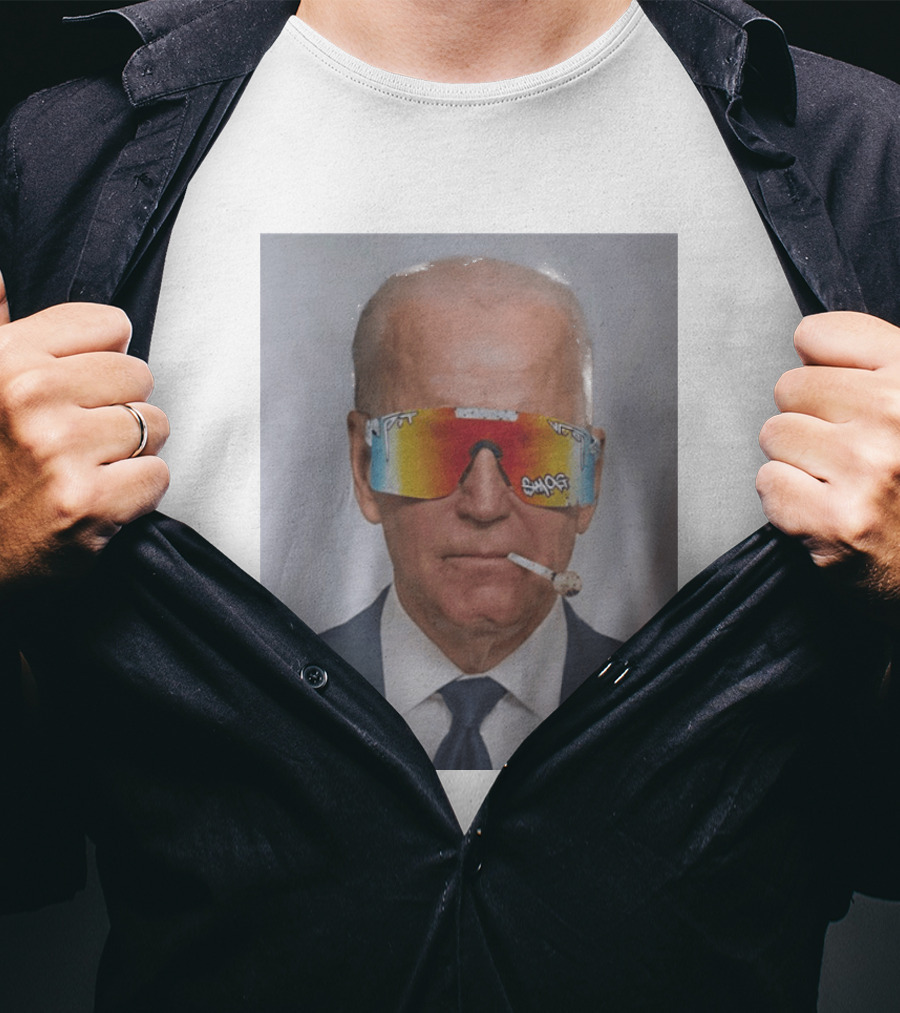 Joe Biden Pit Viper Sunglasses Smoking Pipe President T-Shirt