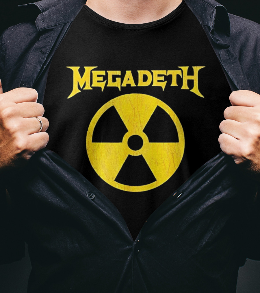 Megadeth Distressed Radioactive Symbol Heavy Metal T-Shirt