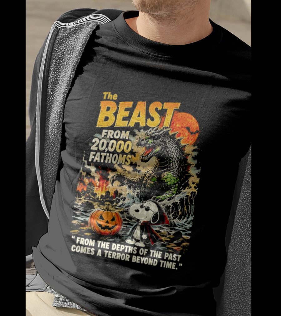 Snoopy And The Beast From 20000 Fathoms Halloween Pumpkin Terror T-Shirt