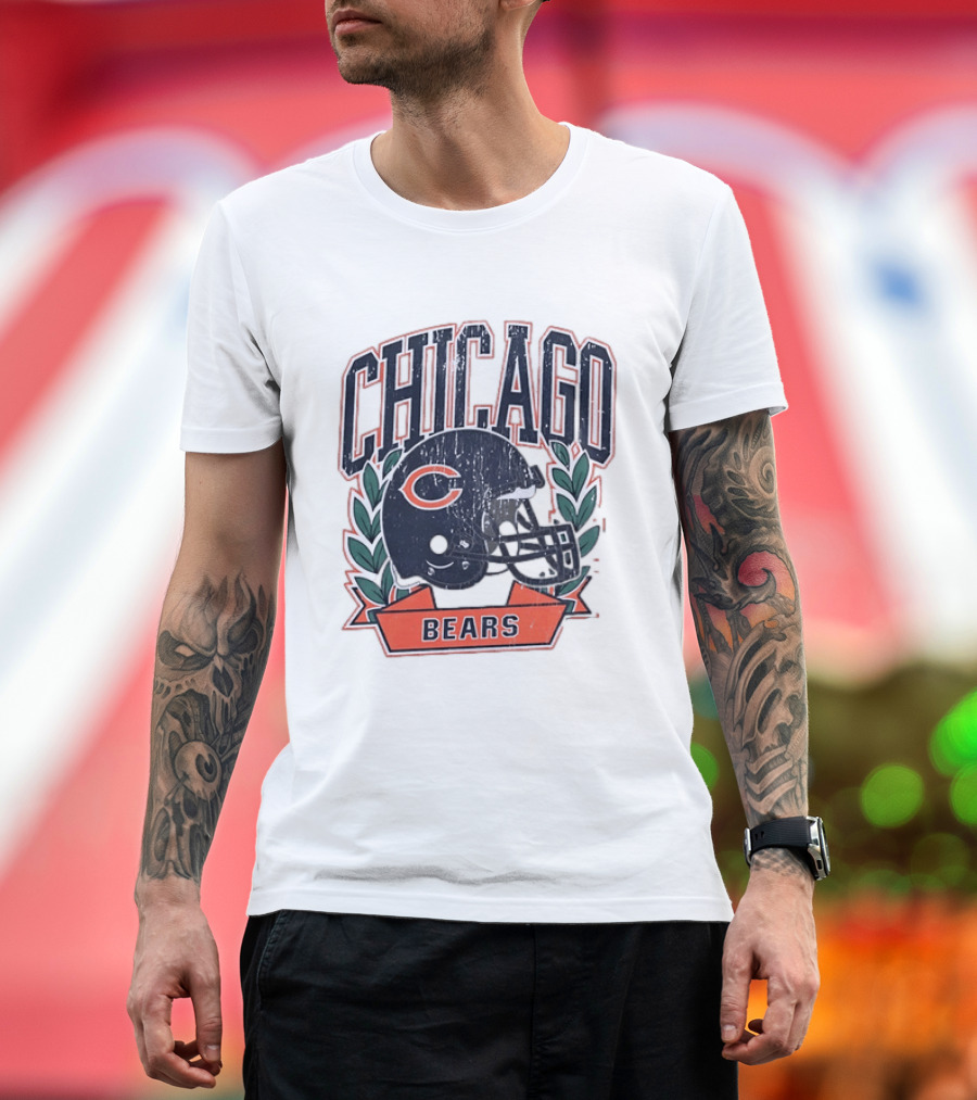 Chicago Bears Distressed Football Helmet T-Shirt