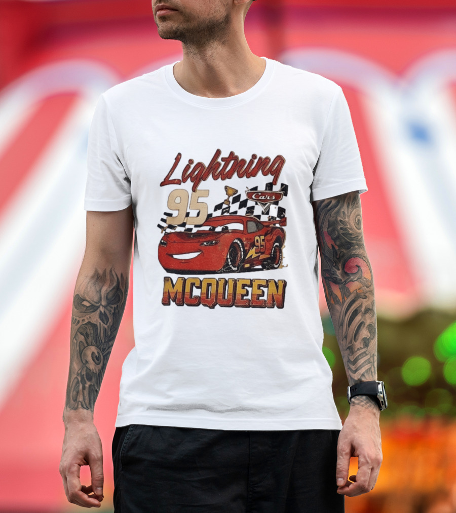 Lightning McQueen 95 Cars Trophy Checkered Flags Disney Pixar T-Shirt