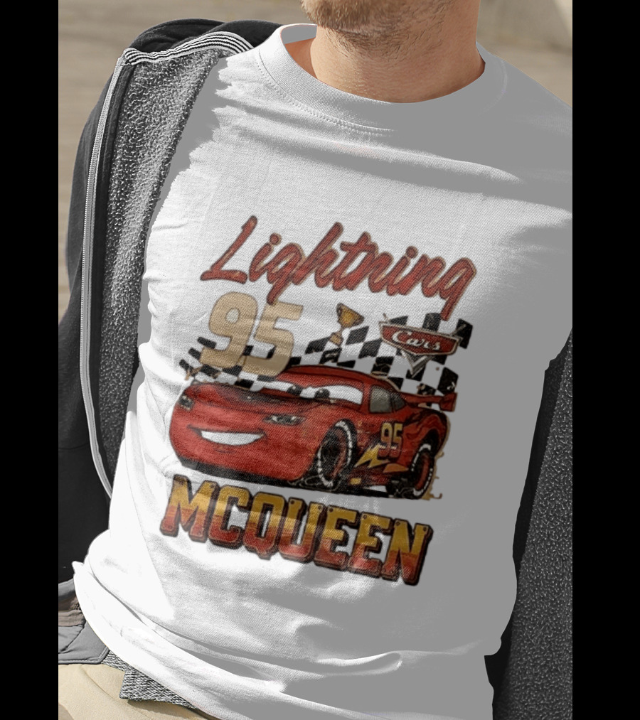 Lightning McQueen 95 Cars Trophy Checkered Flags Disney Pixar T-Shirt