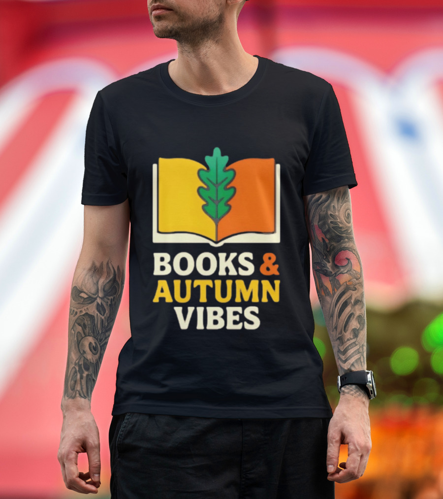 Books And Autumn Vibes Cozy Reading Season T-Shirt