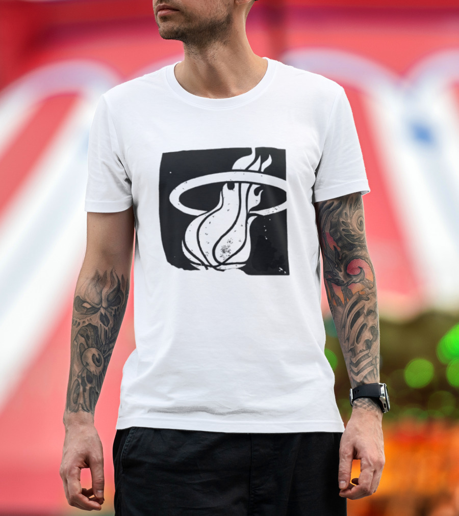 Miami Heat Basketball NBA Iconic Flaming Ball T-Shirt