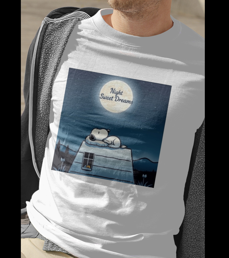 Snoopy Night Sweet Dreams Moonlight Scene Peanuts Sleeping Dog T-Shirt