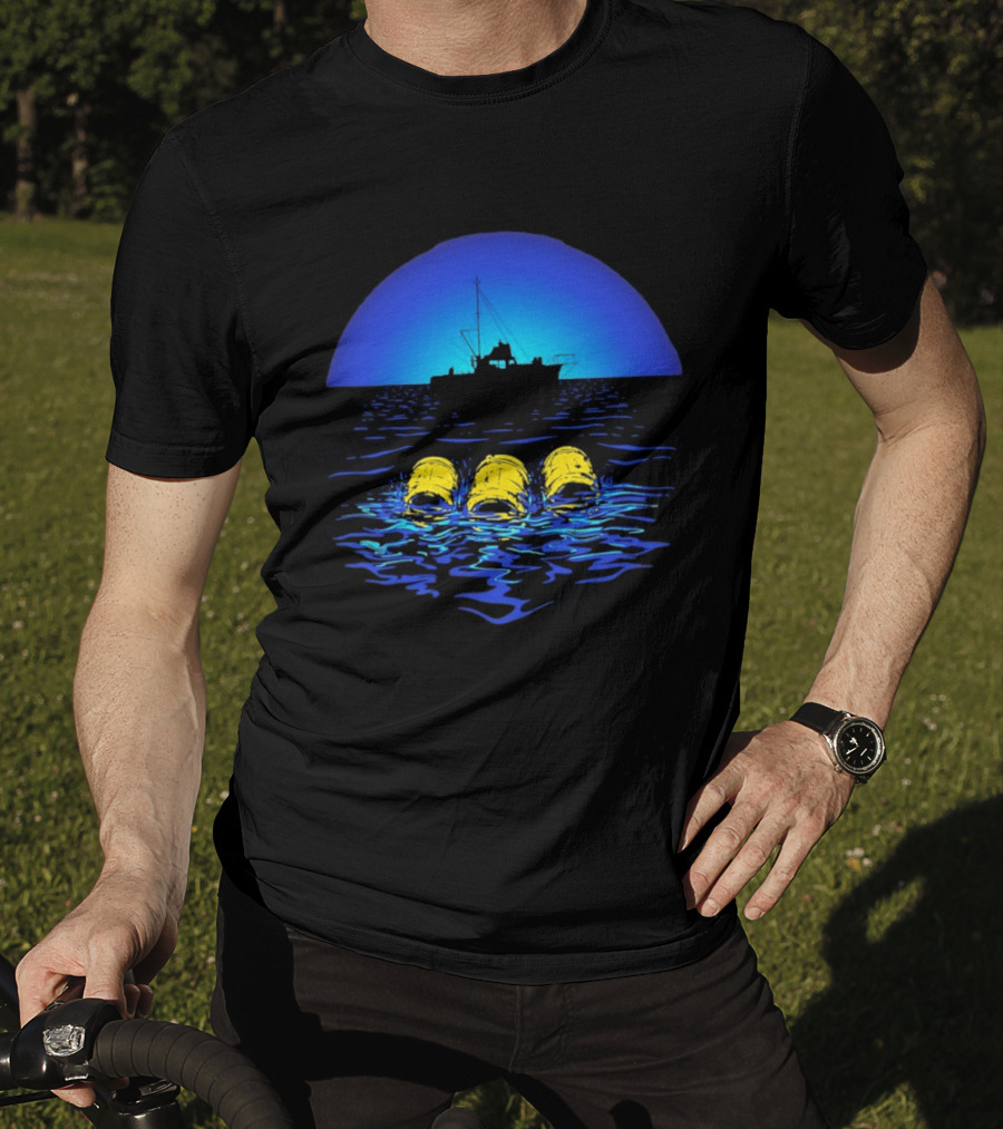 Jaws Orca Boat With Yellow Barrels Steven Spielberg Retro Ocean Scene T-Shirt