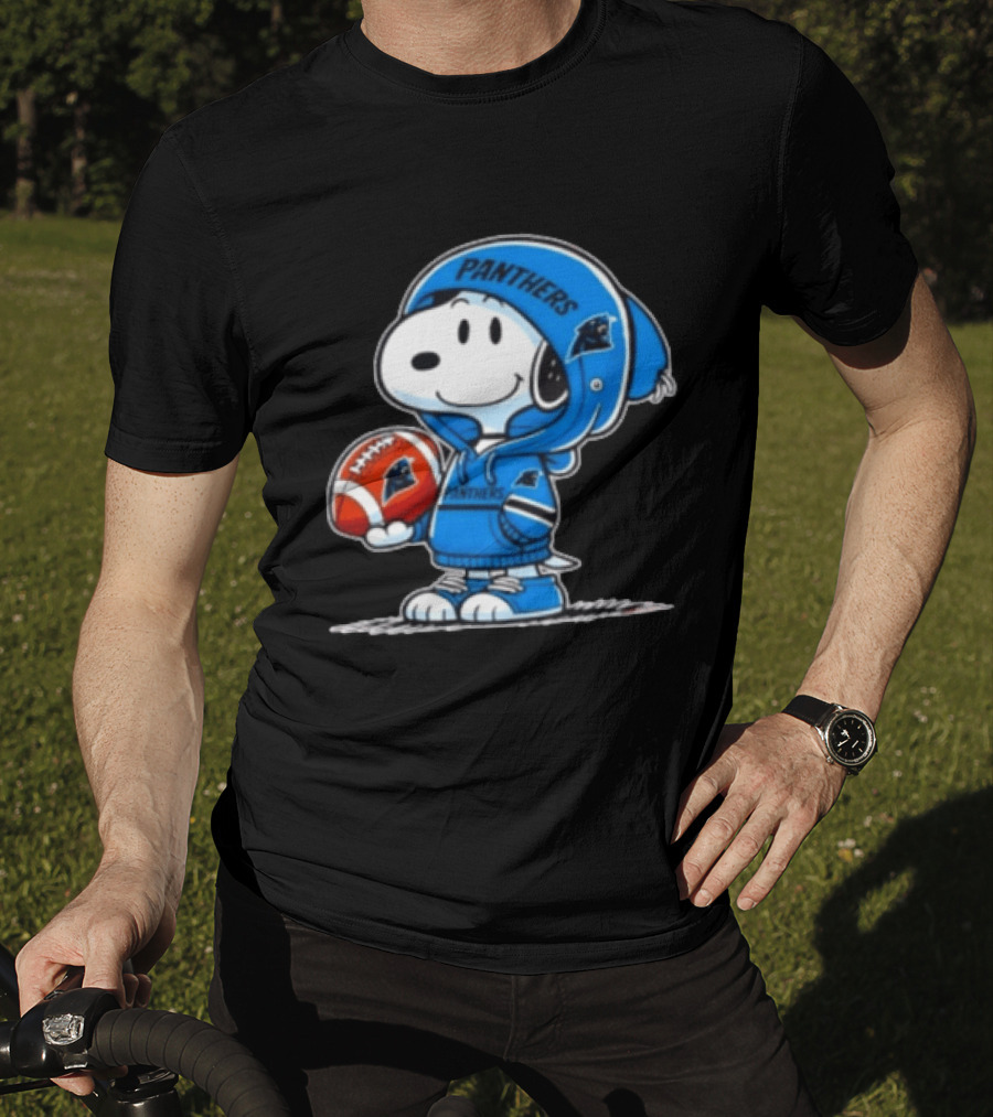 Snoopy Carolina Panthers Fan Holding Football Peanuts T-Shirt