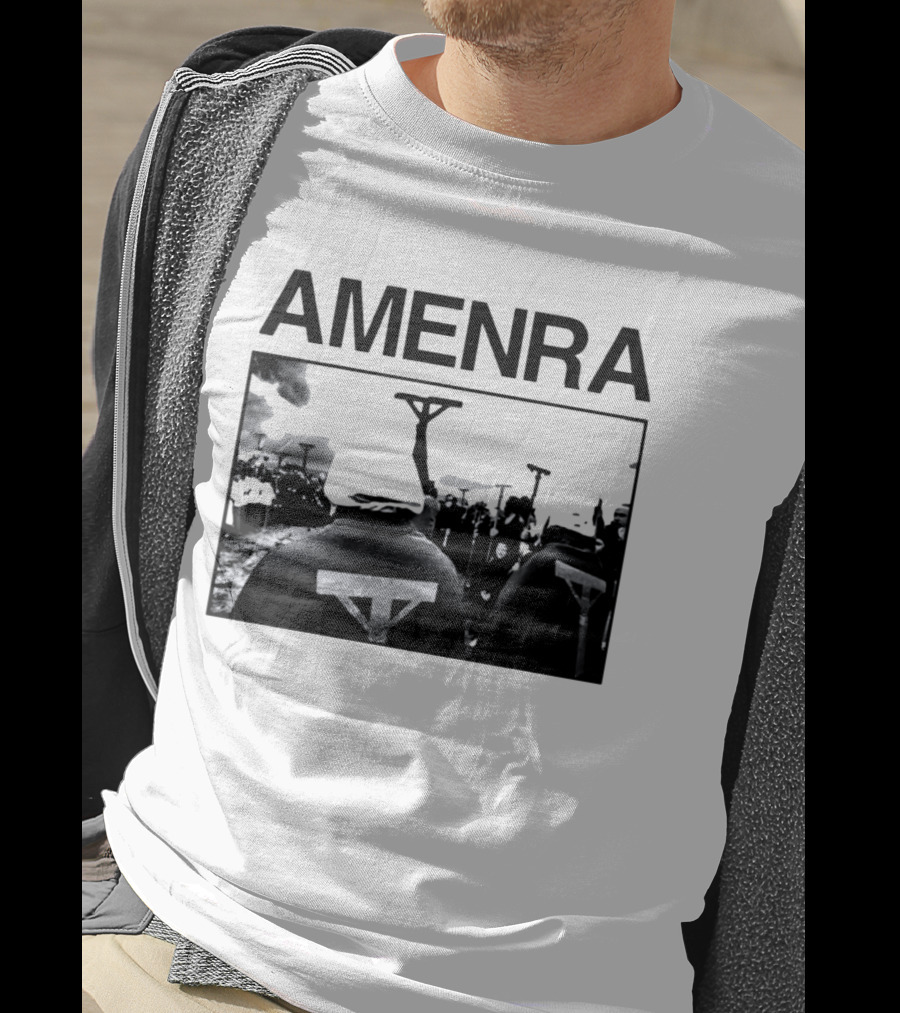 Amenra Ik Vond Je In De Ogen Van Mijn Medemens Crucifix T-Shirt