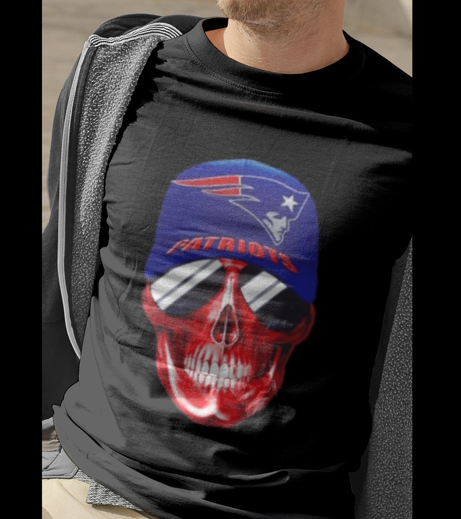 New England Patriots Cap Skull Smiling For Fans T-Shirt