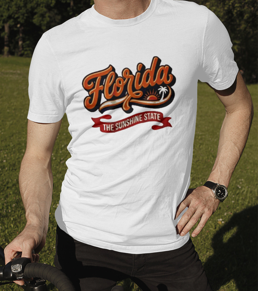 Florida The Sunshine State Sunset Palm Tree Vintage Look T-Shirt