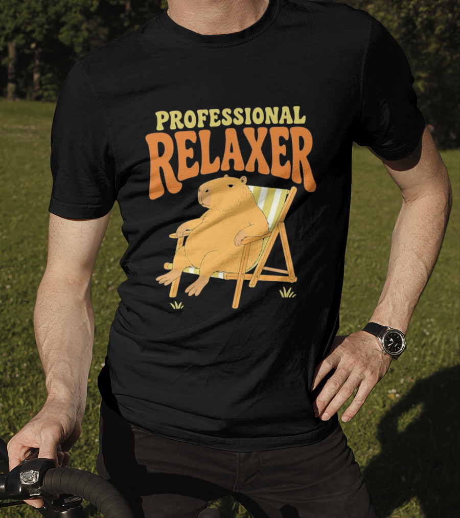 Professional Relaxer Capybara Sitting In Beach Chair T-Shirt