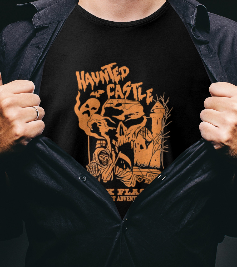 Six Flags Great Adventure Haunted Castle Enter If You Dare Spooky Skeleton And Ghosts T-Shirt