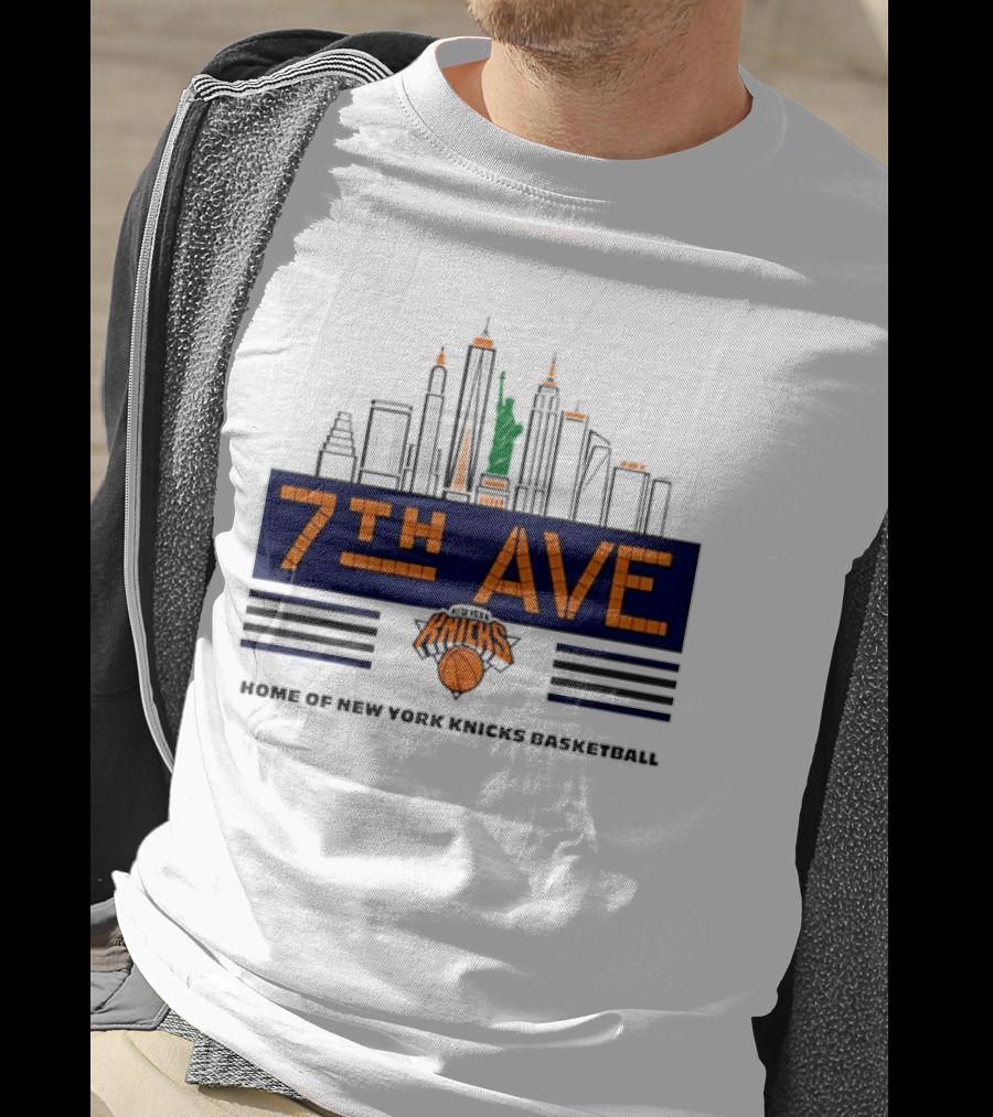 7th Ave New York Knicks Basketball Skyline T-Shirt