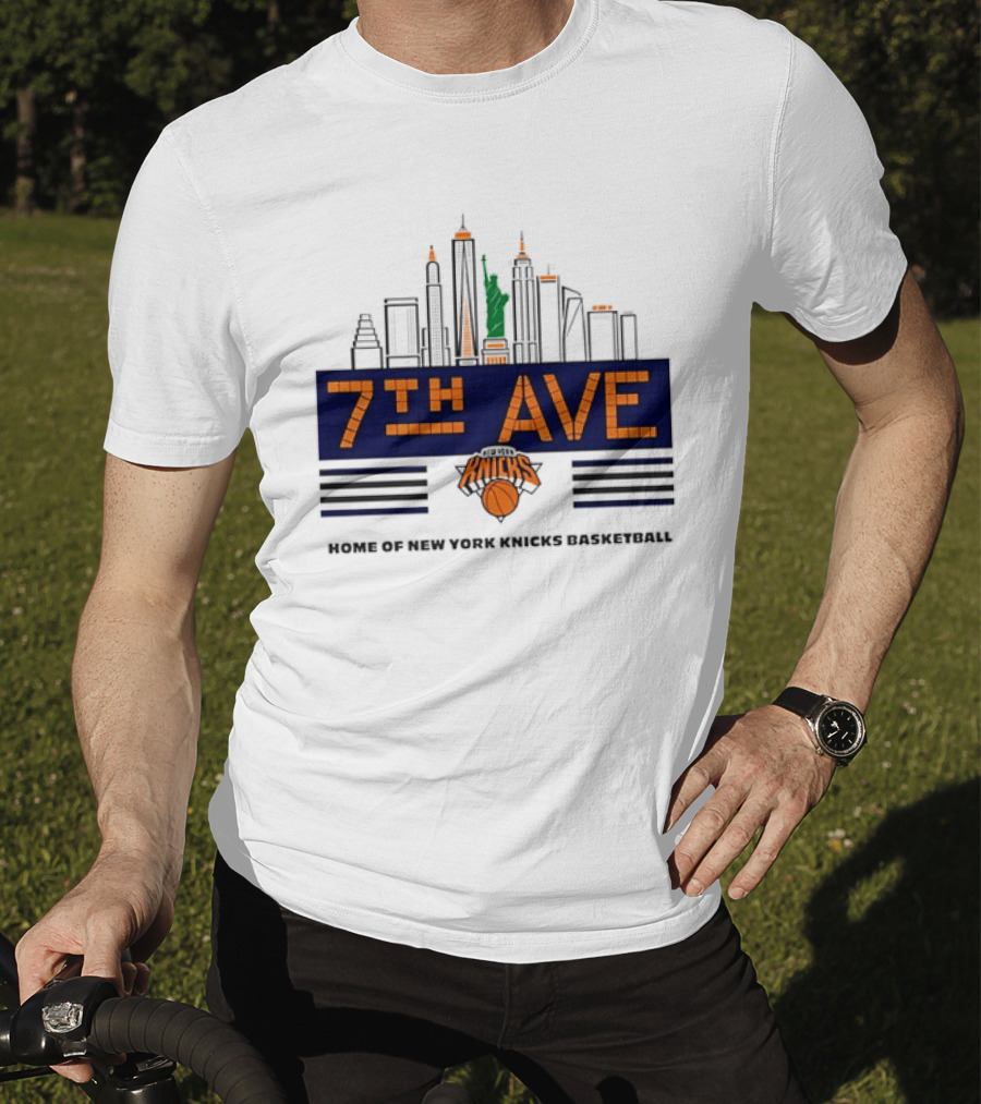 7th Ave New York Knicks Basketball Skyline T-Shirt