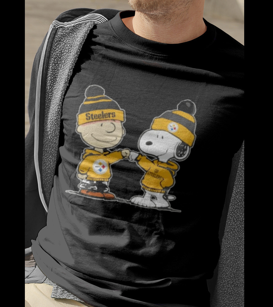 Charlie Brown Snoopy Steelers Best Friends Team Spirit T-Shirt