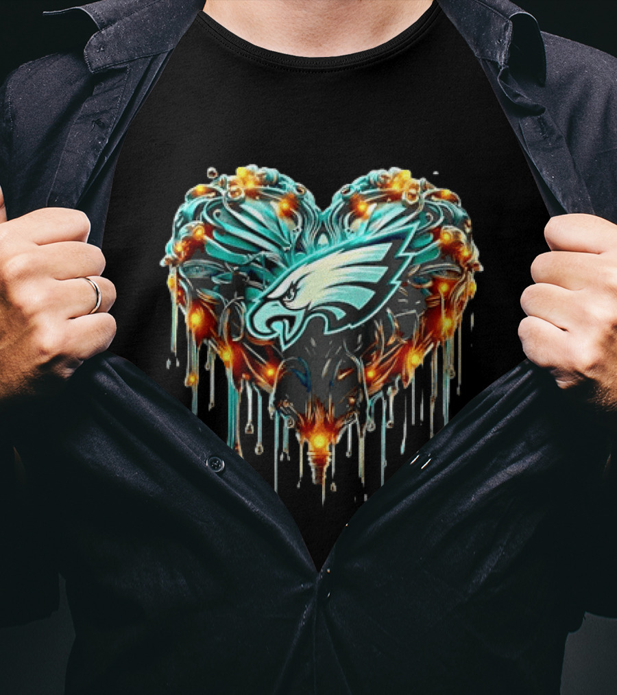 Philadelphia Eagles Heart Caramel Dripping Effect T-Shirt