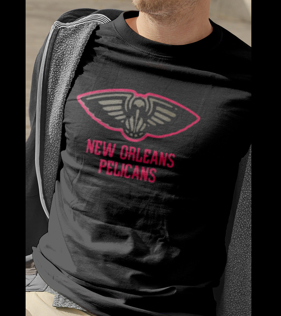 New Orleans Pelicans Highlight Reel Red Outline Basketball Team T-Shirt