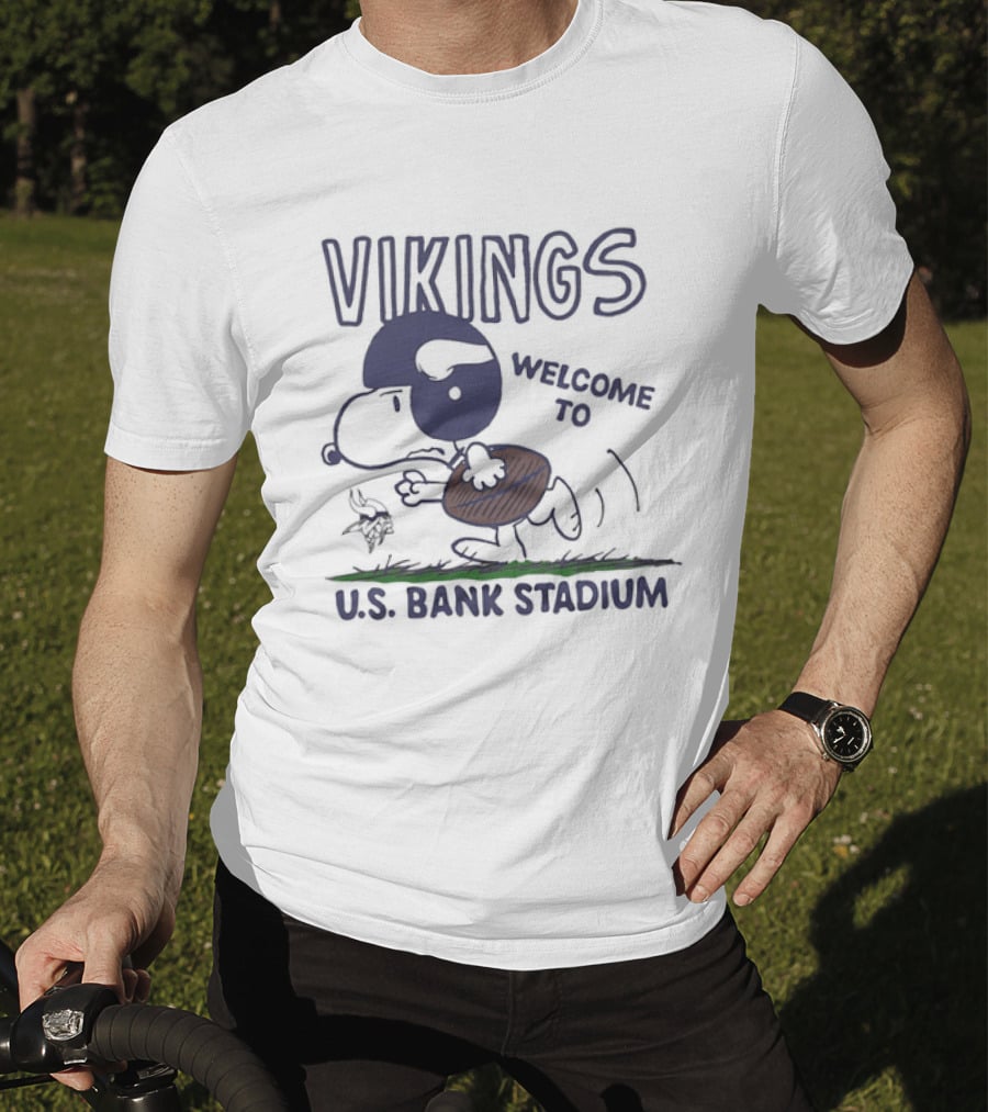 Snoopy Vikings Welcome To U.S. Bank Stadium T-Shirt