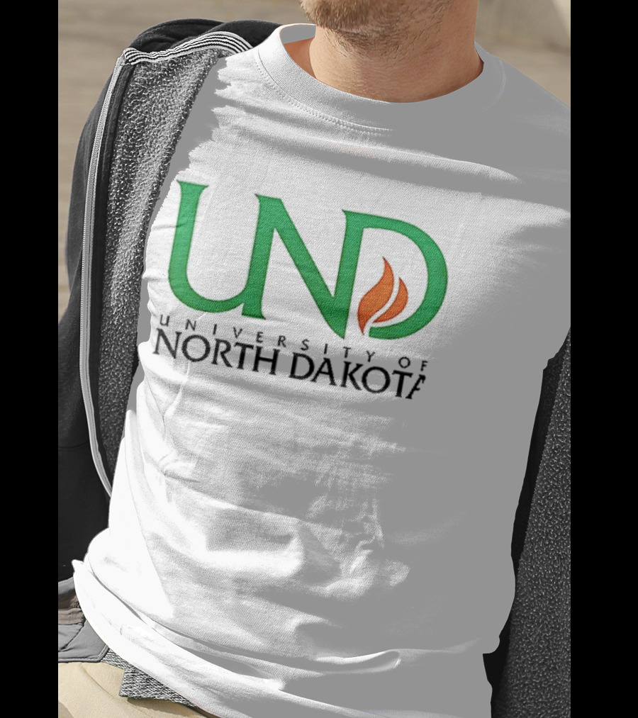North Dakota Fighting Hawks Patriot USA Flag Charlie Kirk T-Shirt
