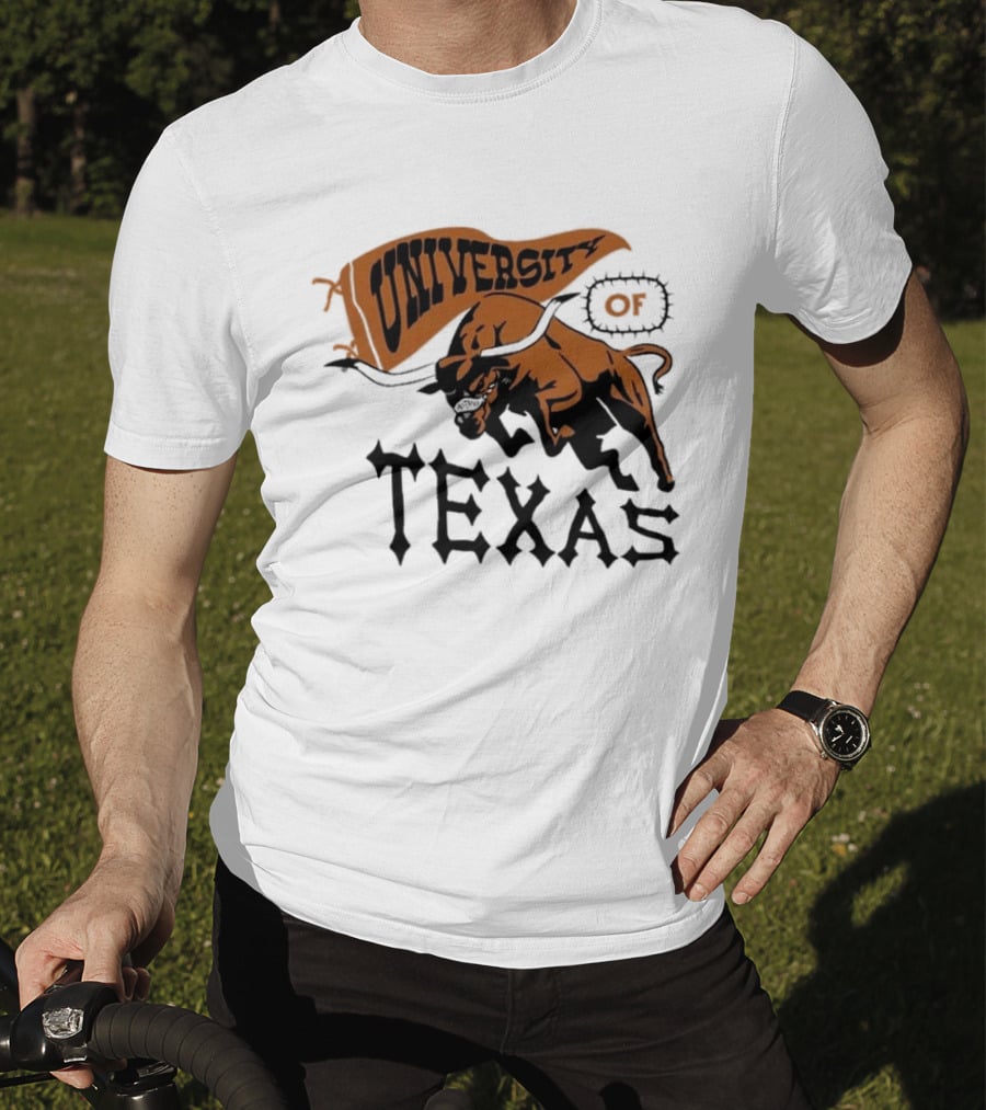 University Of Texas Longhorns Bull Mascot Banner T-Shirt
