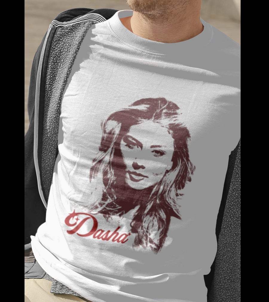 Dasha Made Easy Store Anna T-Shirt