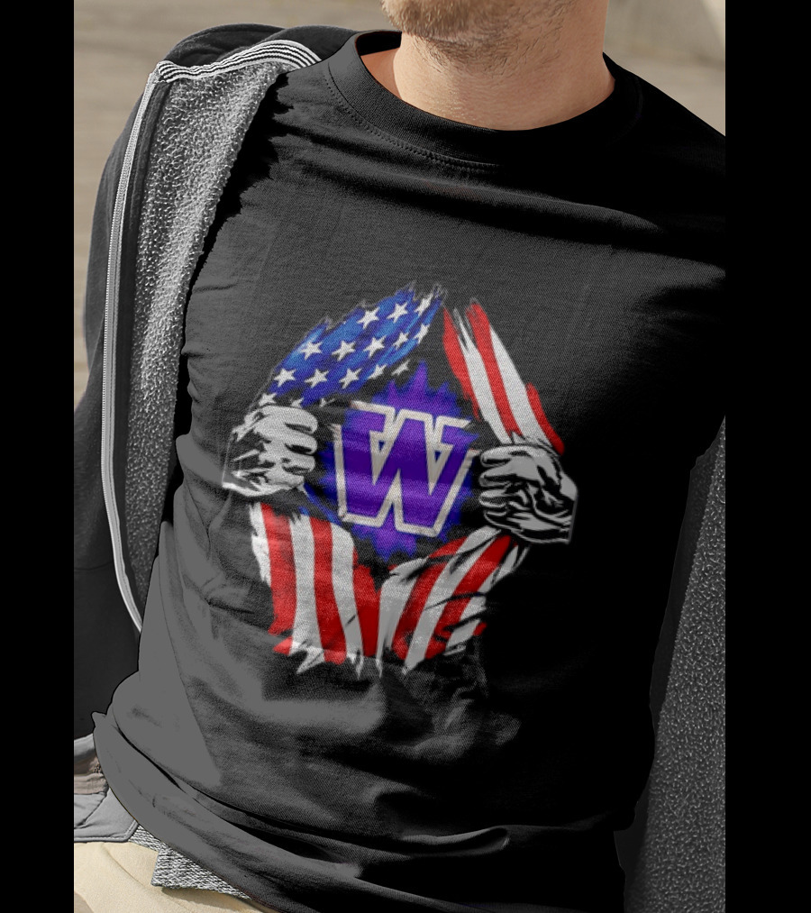 Washington Huskies W Logo American Flag Ripped Chest T-Shirt