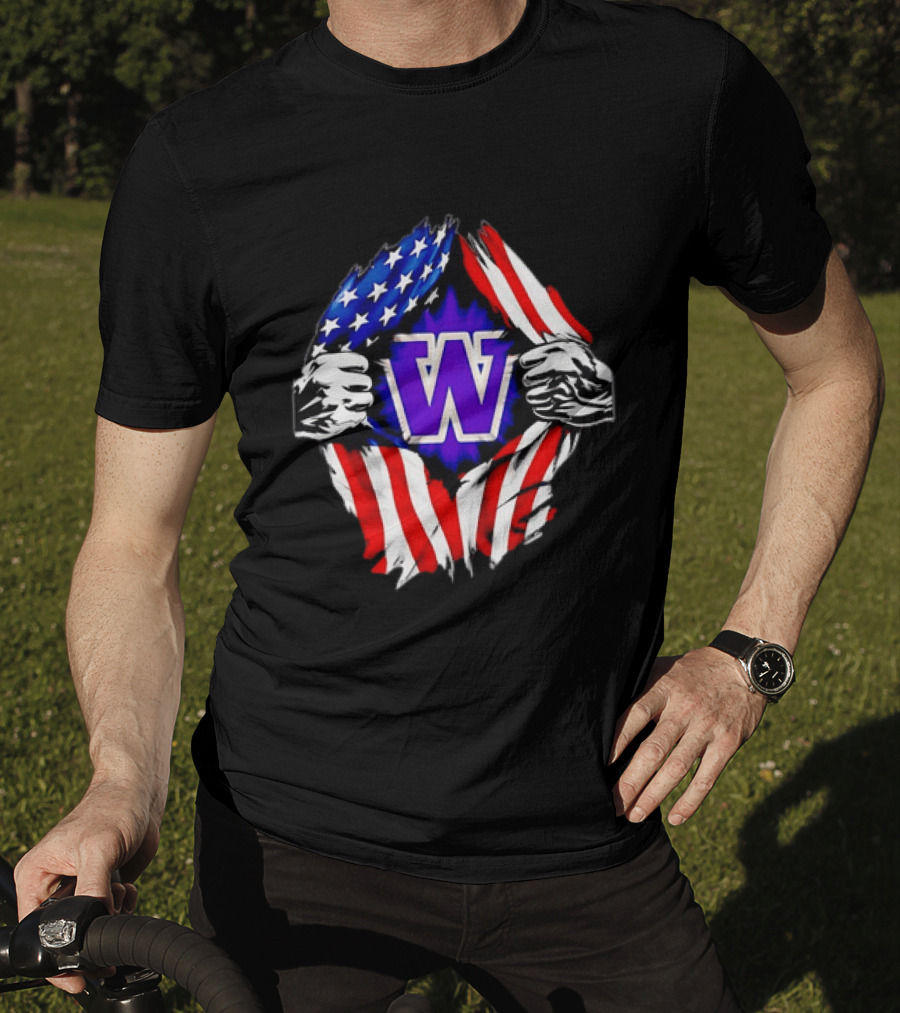 Washington Huskies W Logo American Flag Ripped Chest T-Shirt